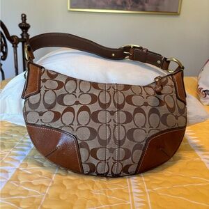 Coach small bag- pre-owned.  Mint condition